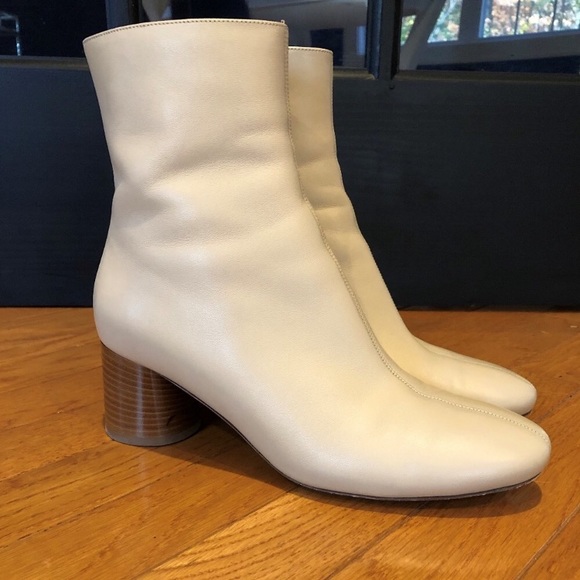 SOLD Vince - Tasha II Block Heel Ankle Bootie - Picture 2 of 4
